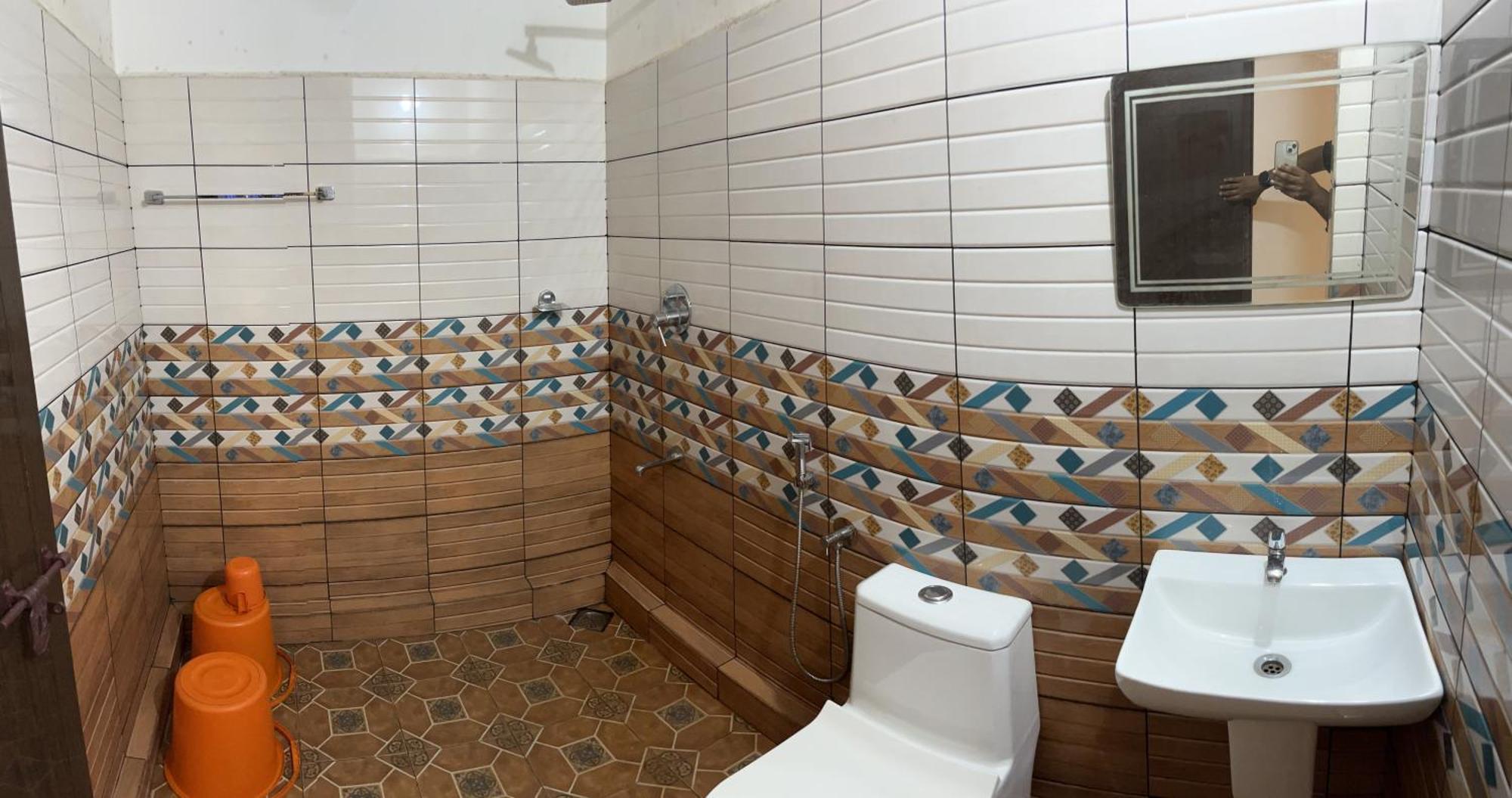 Dakshinakasi Guest House Thirunelly Экстерьер фото