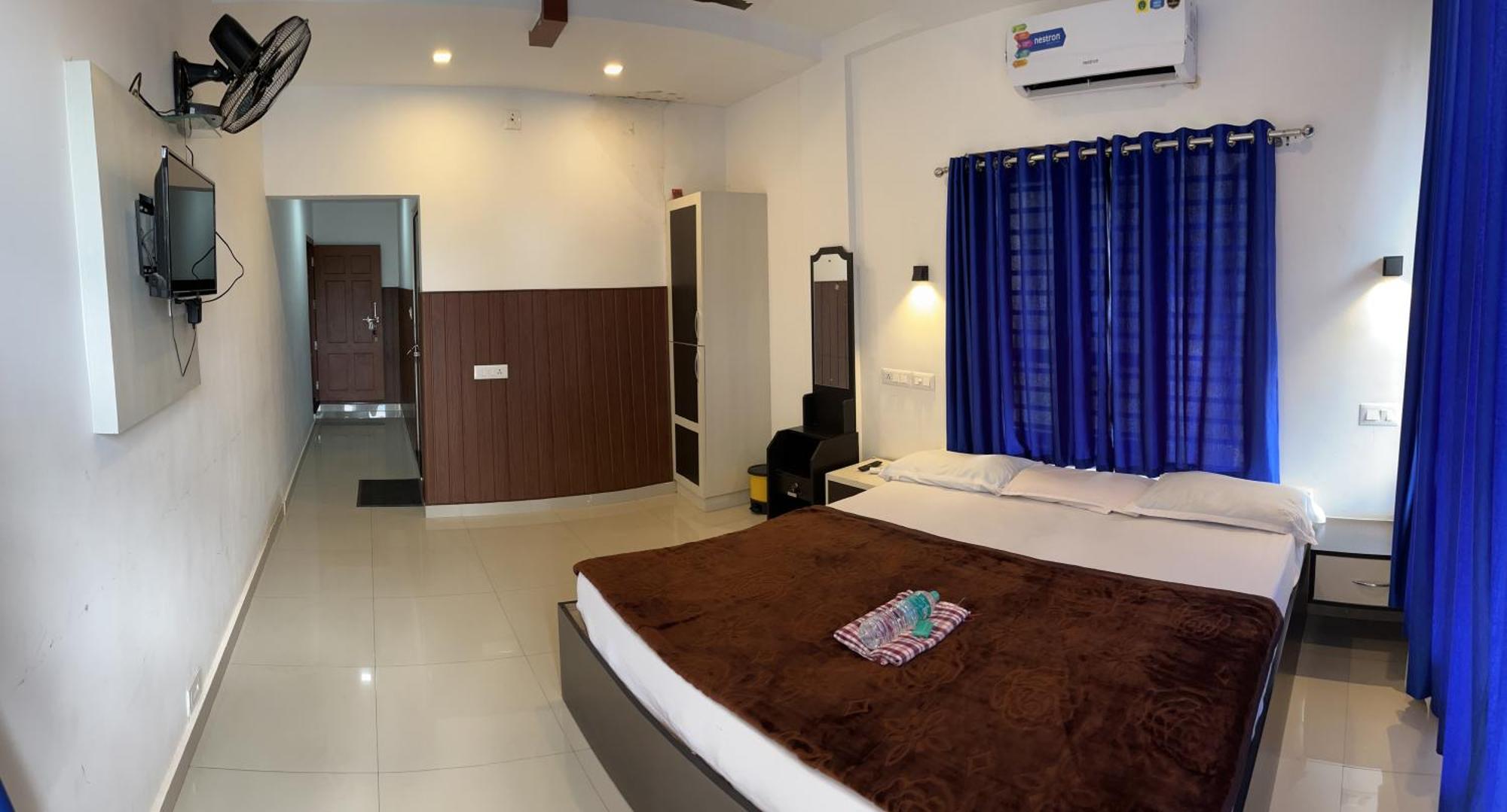 Dakshinakasi Guest House Thirunelly Экстерьер фото
